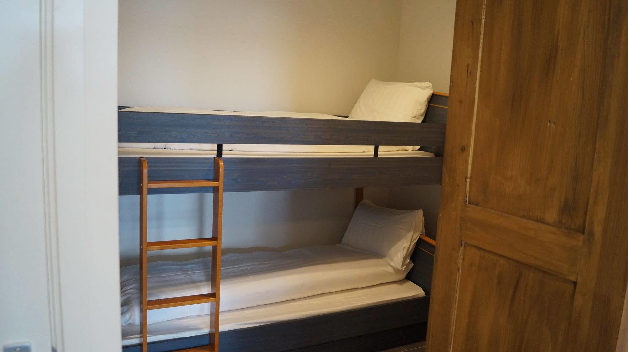 Budget Hotel De Witte Hoeck Amsterdam Wormerveer Eksteriør billede
